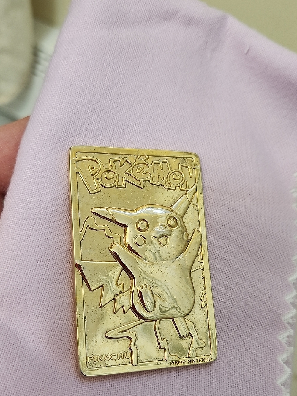 1999 Pokemon Pikachu Gold Plated Card By Nintendo - Picture 7 of 9